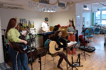 Vystoupení skupiny Zpětné zrcátko - 2