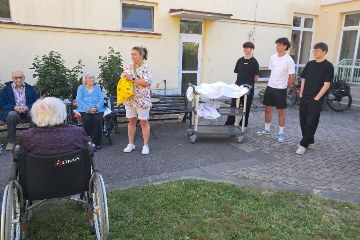 Hry a soutěže na zahradě - 1